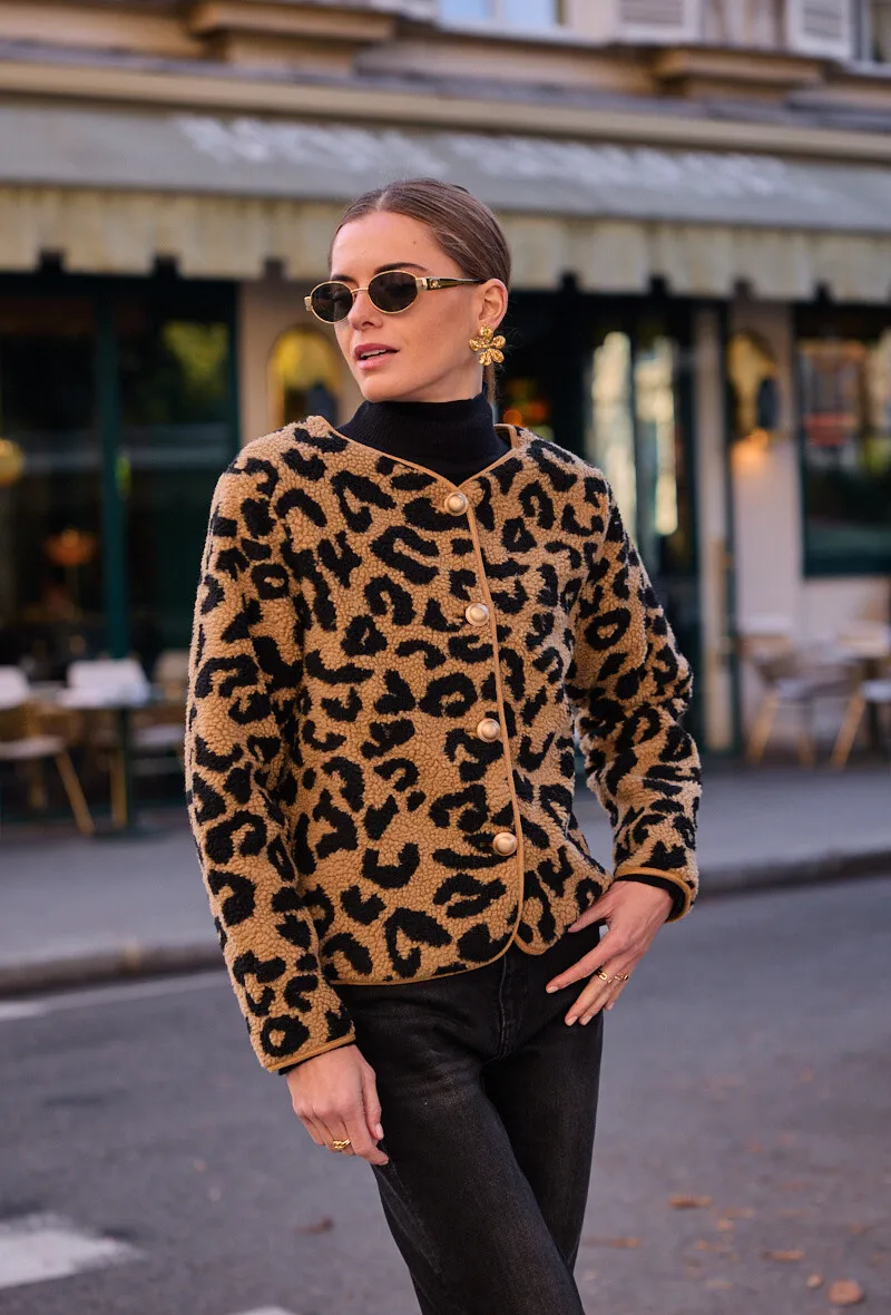Jacke mit Leopardenmuster und Moumoute-Effekt